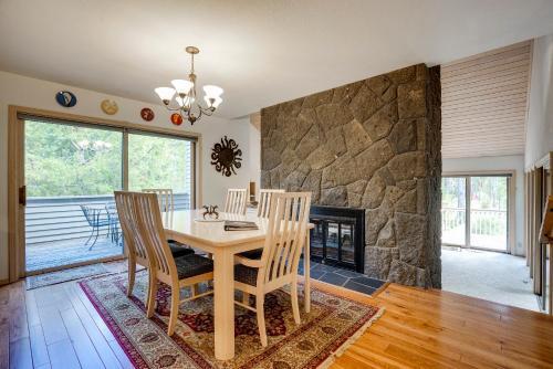 Poplar 12 | Discover Sunriver