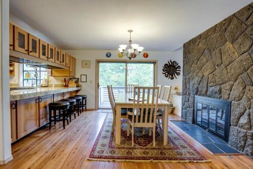 Poplar 12 | Discover Sunriver