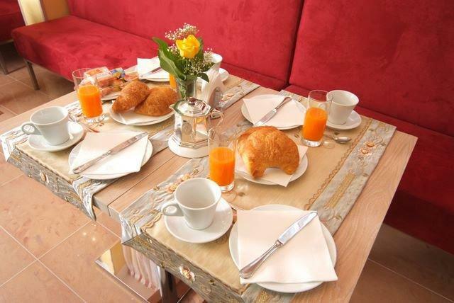 Hotel Cristal Eboli