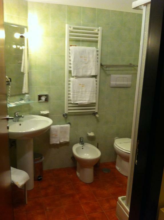 Hotel Cristal Eboli