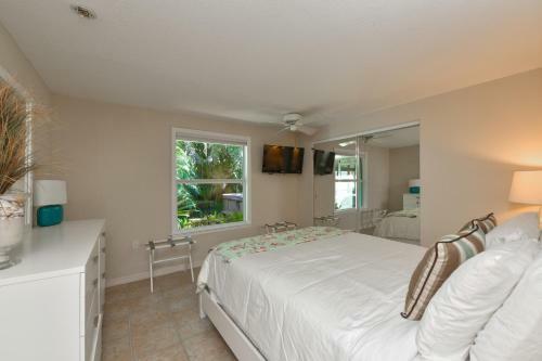 Siesta Key Paradise By Beachside Management