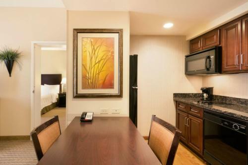 Hotel Homewood Suites New Brighton