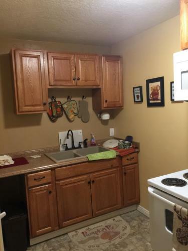 Motel Economy Guest Village