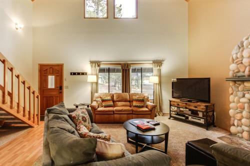 28 Cypress