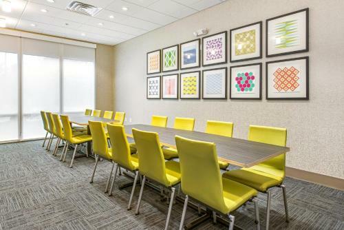 Hotel Holiday Inn Express & Suites - Carrollton West