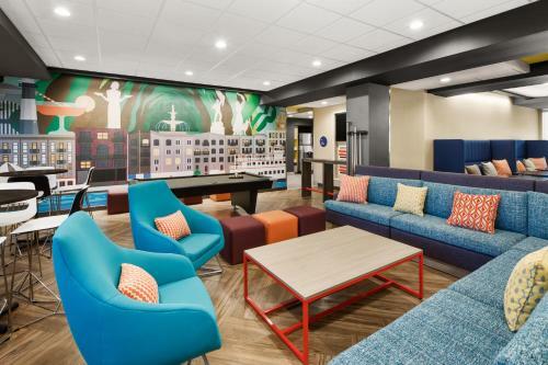 Hotel Tru By Hilton Savannah Midtown Ga