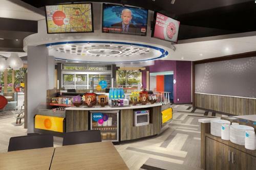Hotel Tru By Hilton Savannah Midtown Ga