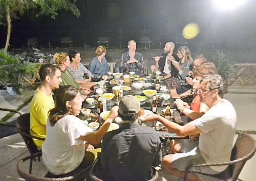 Anh Tuan Tam Coc Old Space Bungalow