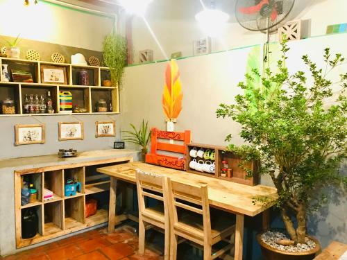 Albergue Then And Now Homestay