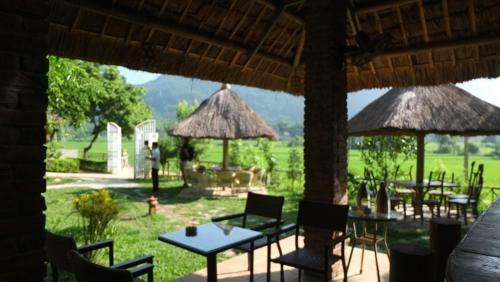 Hotel Mai Chau Sunrise Village