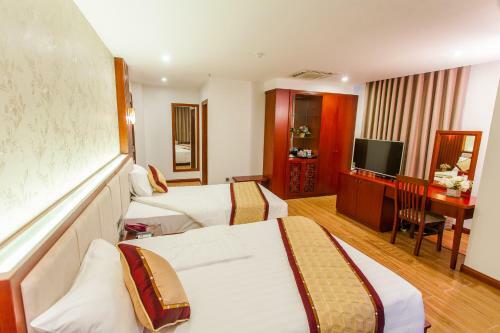 Tu Son Luxury Hotel