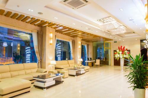 Tu Son Luxury Hotel