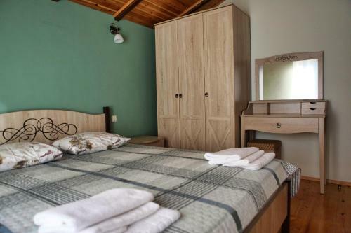 Kashtak Cottages