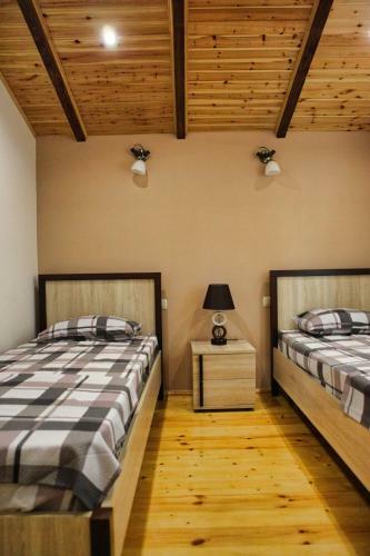 Kashtak Cottages