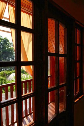 Kashtak Cottages