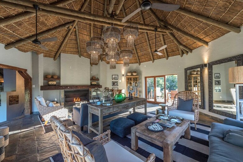 Hotel Inzolo Exclusive Game Lodge