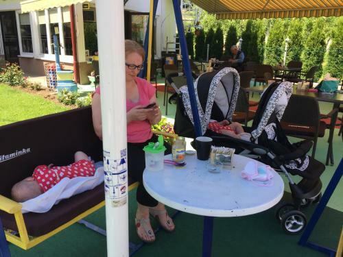 Motel Lunch & Bar