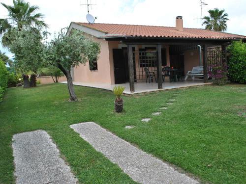 Villa Fondi