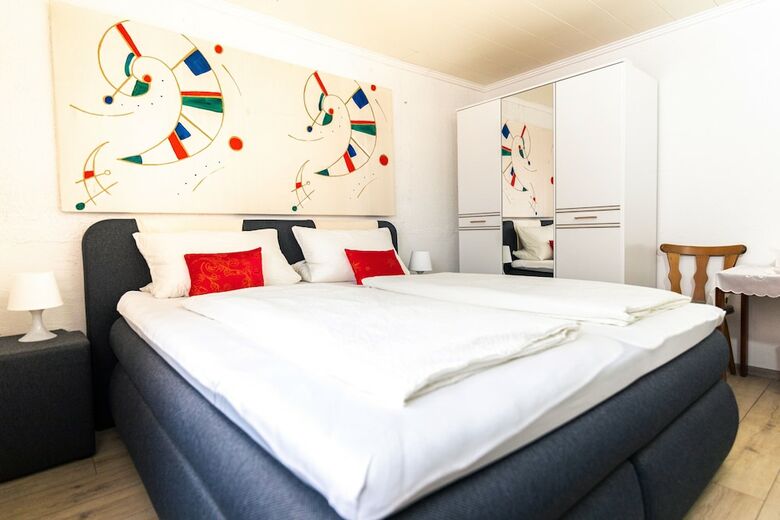 Hostal Gasthaus Tannenhof