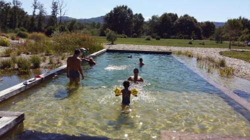 Bed & Breakfast Domaine Les Hirondelles