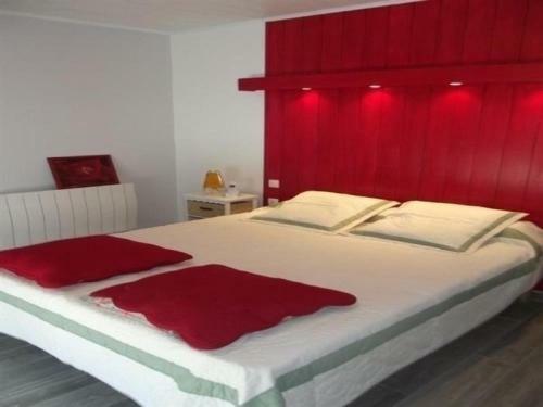 House Maison de Pays T4 Dans Le Quartier de La Nozi�re