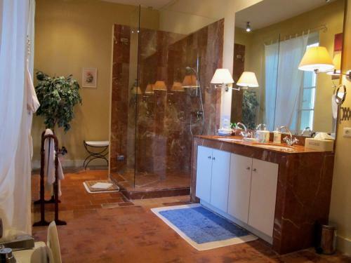 Hostal Domaine Du Pegulier