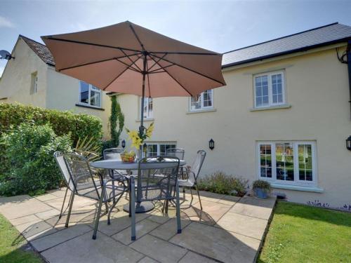 Comfortable Holiday Home In Croyde Near Beach