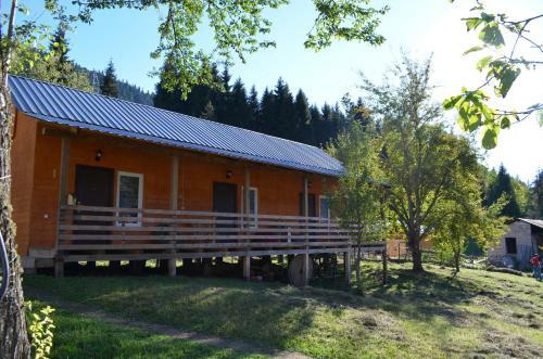 Hostal Cottage Shgedi