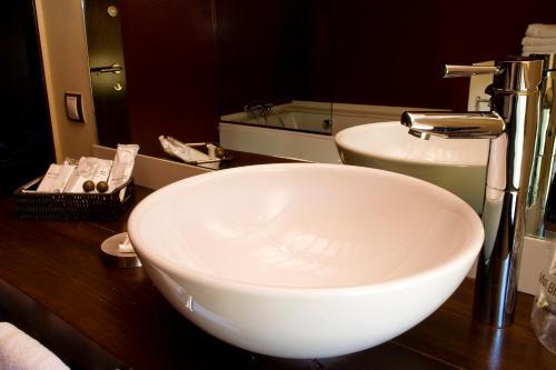 Mol� Blanc Hotel