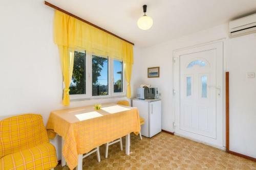 Apartamento Studio In Novi Vinodolski 15429