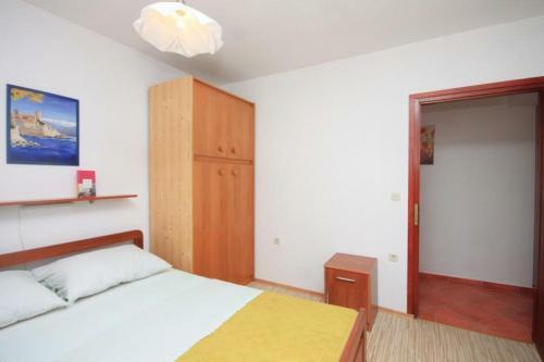 Apartments By The Sea Kali, Ugljan - 8202