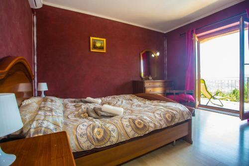 Looking For A Beautiful View And Privacy - Villa Mirna