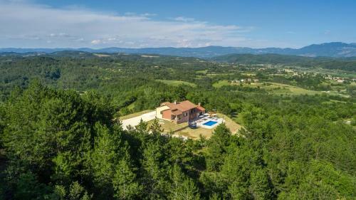 Looking For A Beautiful View And Privacy - Villa Mirna