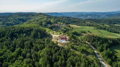 Looking For A Beautiful View And Privacy - Villa Mirna