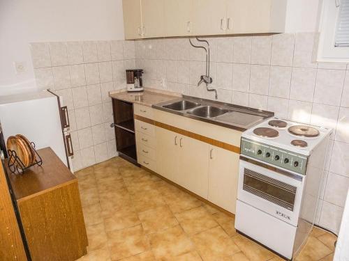 Apartments In Novi Vinodolski 35696