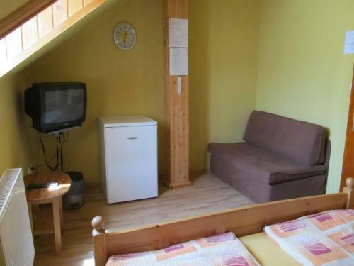 Hostal Tavi-f�szek Fogad�