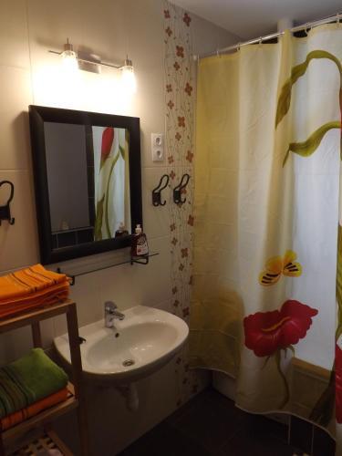 Apartamento Nagybajcsi K�rtefa Vendeghaz
