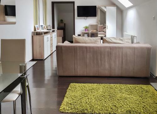 Apartamento �kszerdoboz A Budai V�r Alatt
