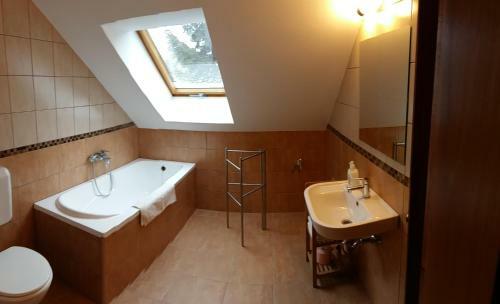 Hostal Madar�sz Vend�gh�z