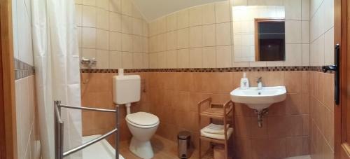 Hostal Madar�sz Vend�gh�z