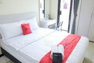 Hostal Reddoorz @ Genteng Surabaya