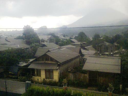 Tomohon Homestay Apelez House