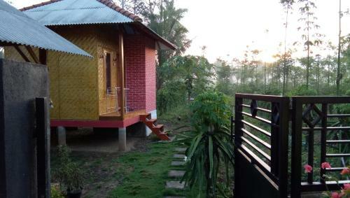 Adventure Homestay Meru Betiri