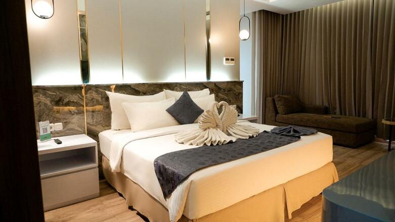 Hotel Ayola Sunrise Mojokerto
