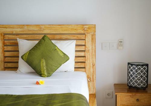 D'sawah Amed Homestay & Warung