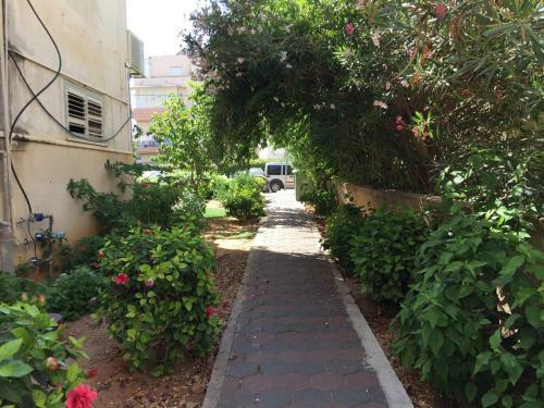 Hostal Cozy Private Rooms Near Beach And Kikar