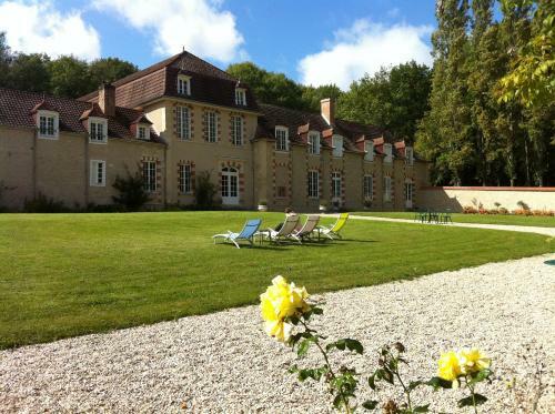 Bed & Breakfast Manoir De Montflambert