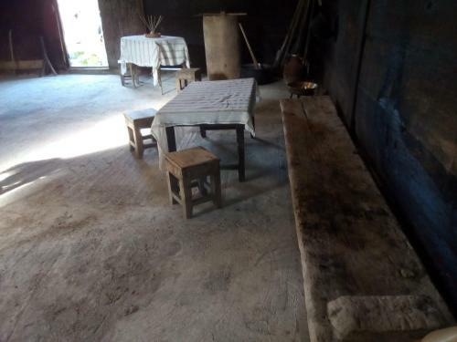 Albergue Kinchkha Wood House