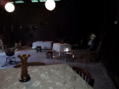 Albergue Kinchkha Wood House