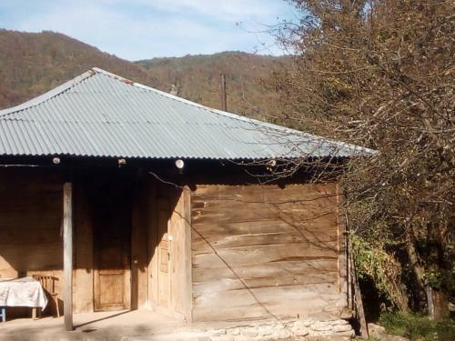 Albergue Kinchkha Wood House
